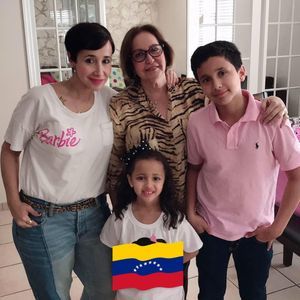 Meet your Posher, Lyta